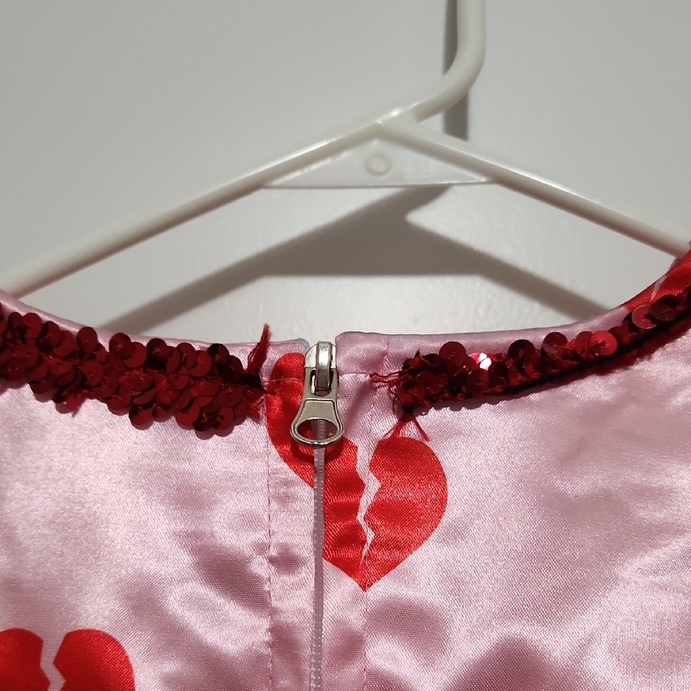 Pink Heart Patterned Satin Top - Picture 6 of 9